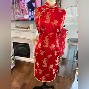 Elegant Asian Chinese Red and Gold Dress SEE MEASUREMENTS Runs small